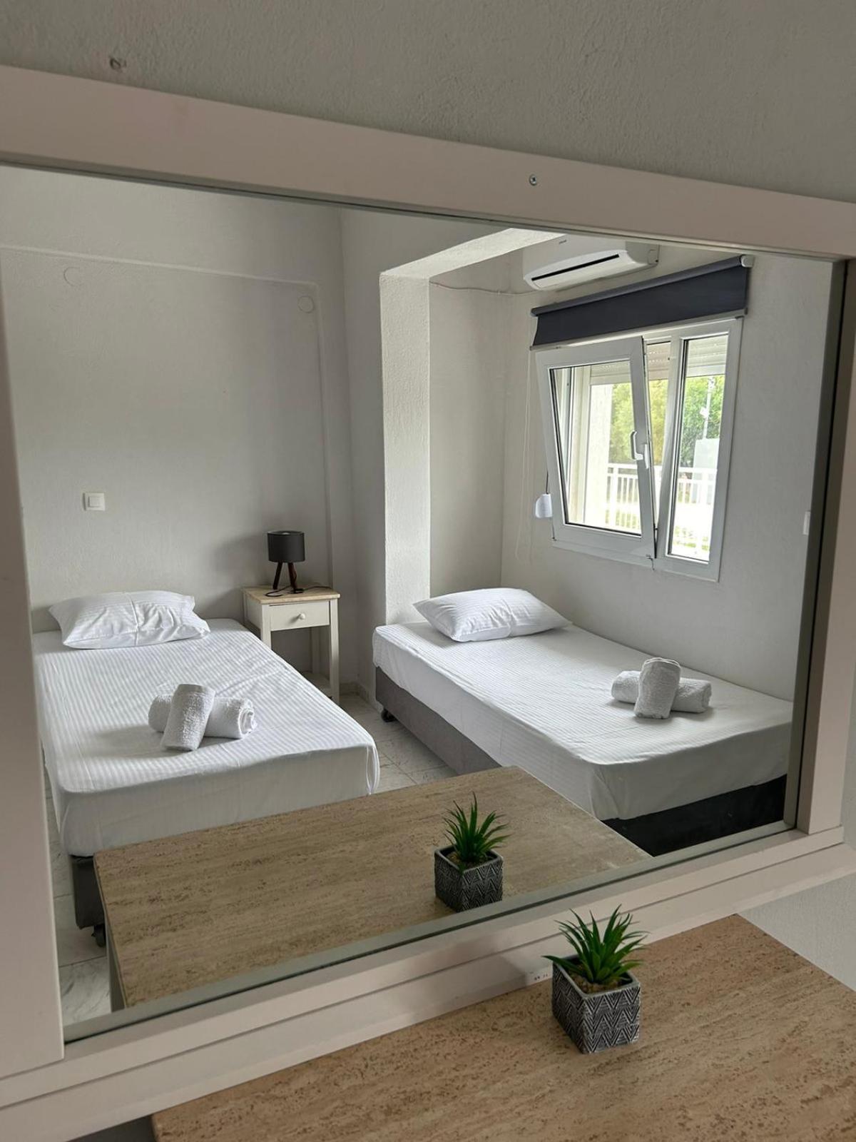 Marele Hills Apartments Néa Fókaia Стая снимка