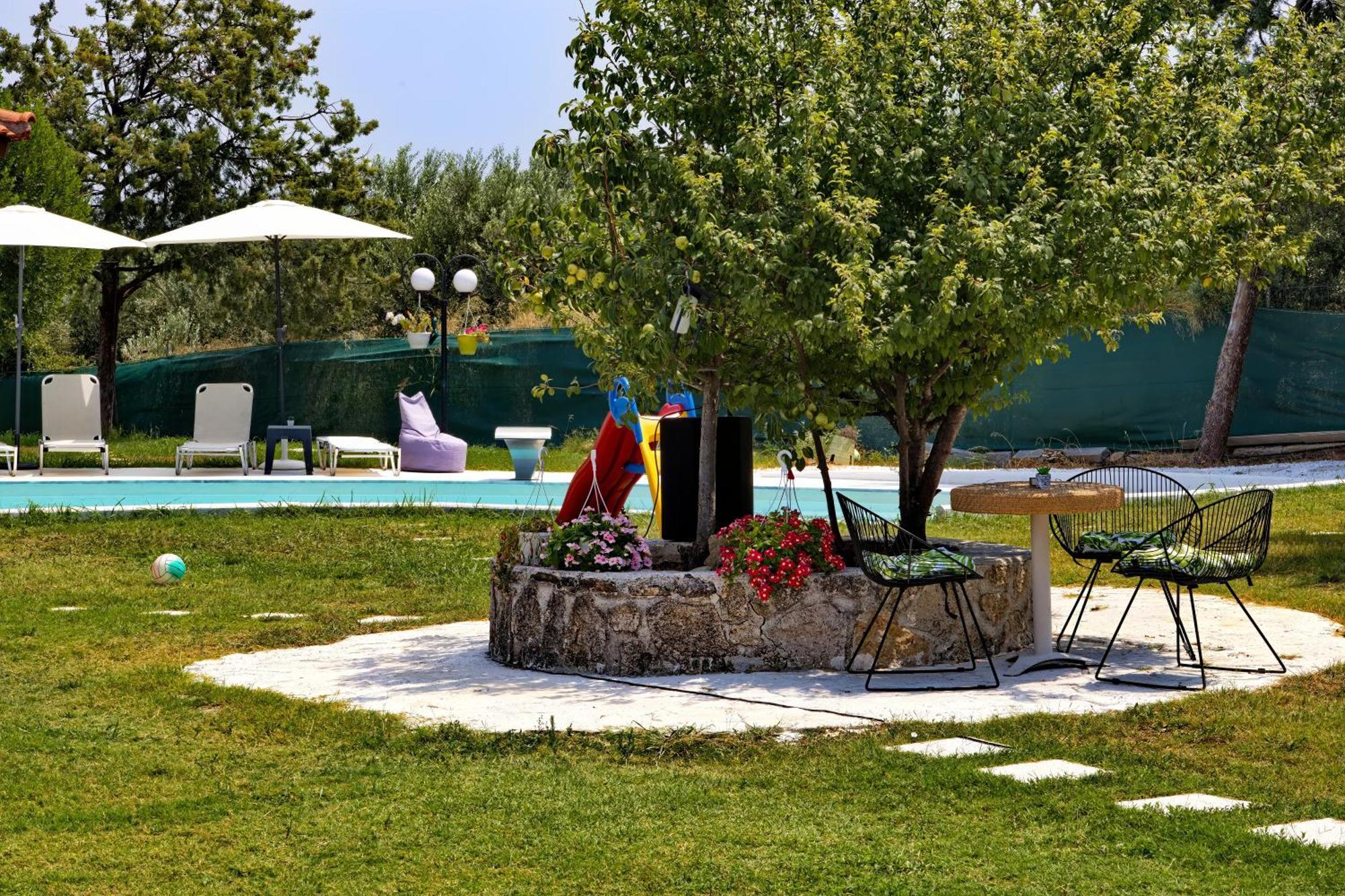 Marele Hills Apartments Néa Fókaia Екстериор снимка