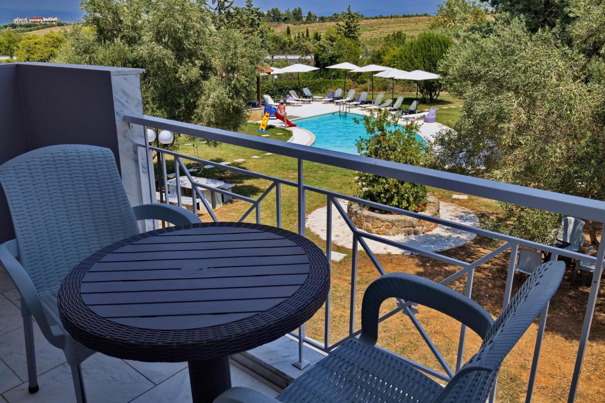 Marele Hills Apartments Néa Fókaia Екстериор снимка